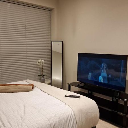 London City Apartment One Ealing Extérieur photo