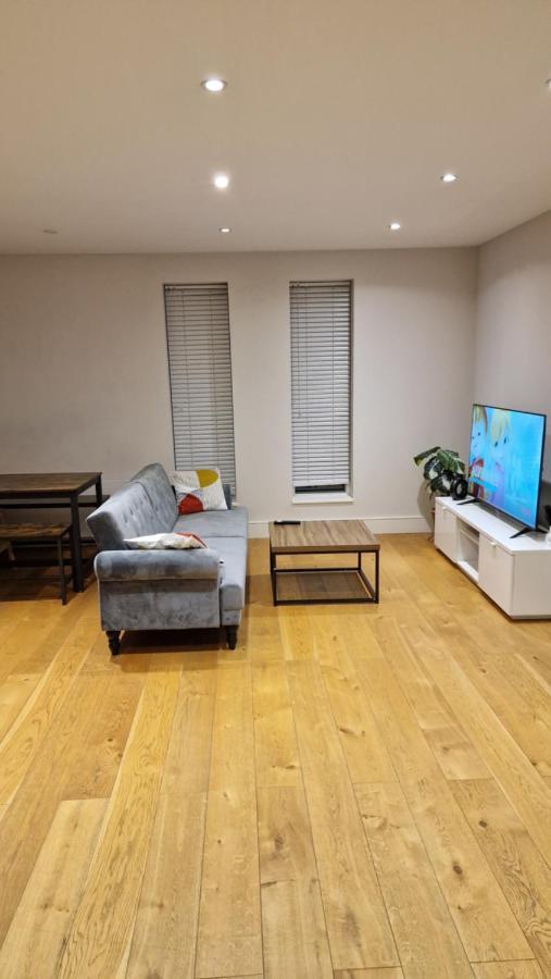 London City Apartment One Ealing Extérieur photo