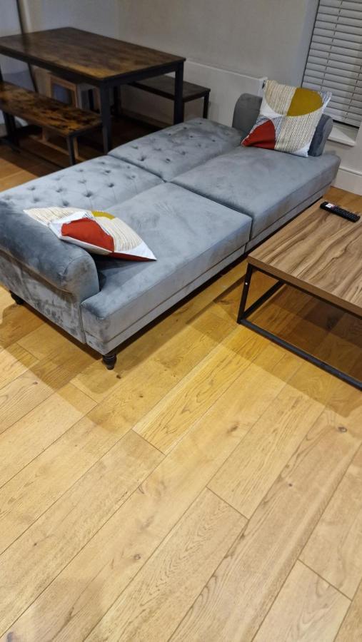 London City Apartment One Ealing Extérieur photo
